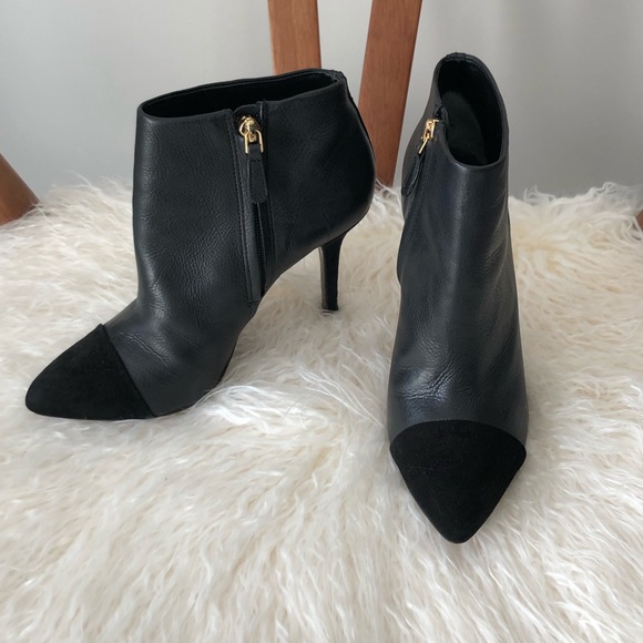 ❌SOLD❌Leather Cap Toe TORY BURCH Boots 7 EUC - Picture 2 of 6